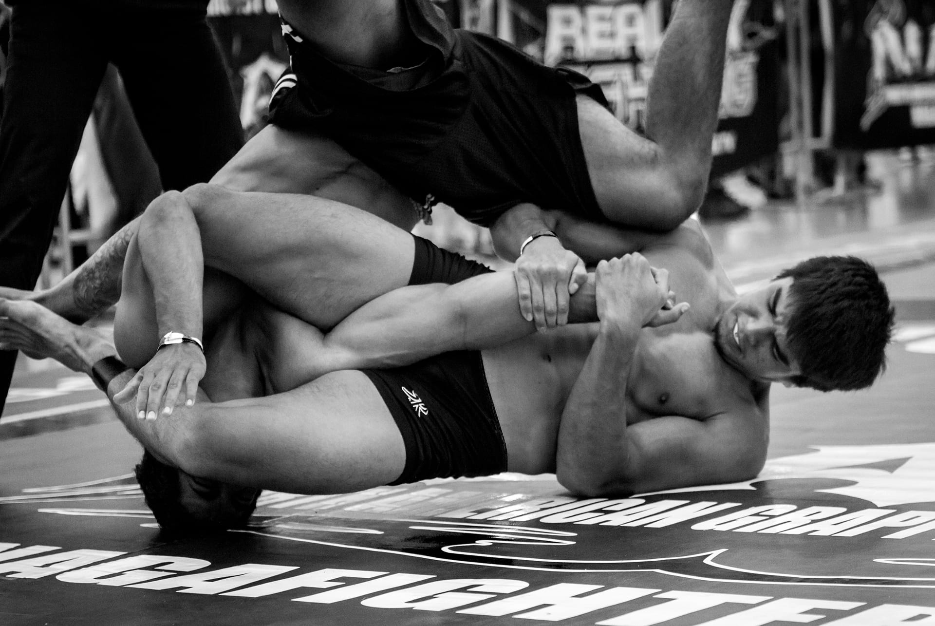 Luta Livre vs BJJ - NAGA Fighter